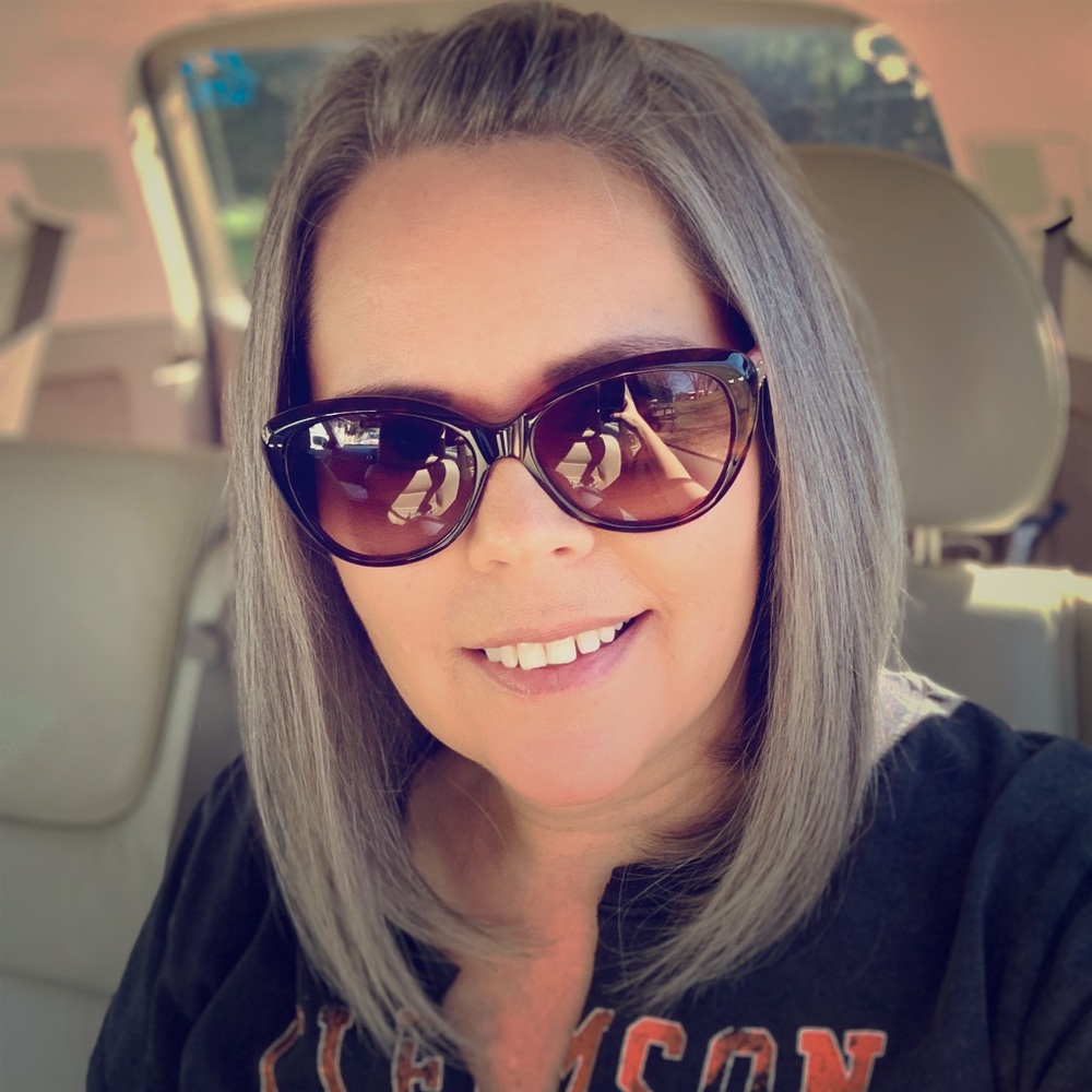 Meet your Posher, Chevi